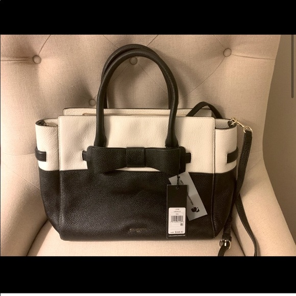 ❌SOLD❌NWOT✨Karl Lagerfeld Paris- Bobbi Colorblock Bow Satchel✨ - Picture 2 of 9
